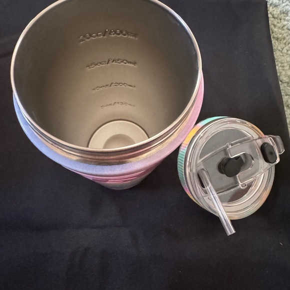 Ice Shaker Pastel Rainbow 20oz Tumbler - Picture 7 of 8